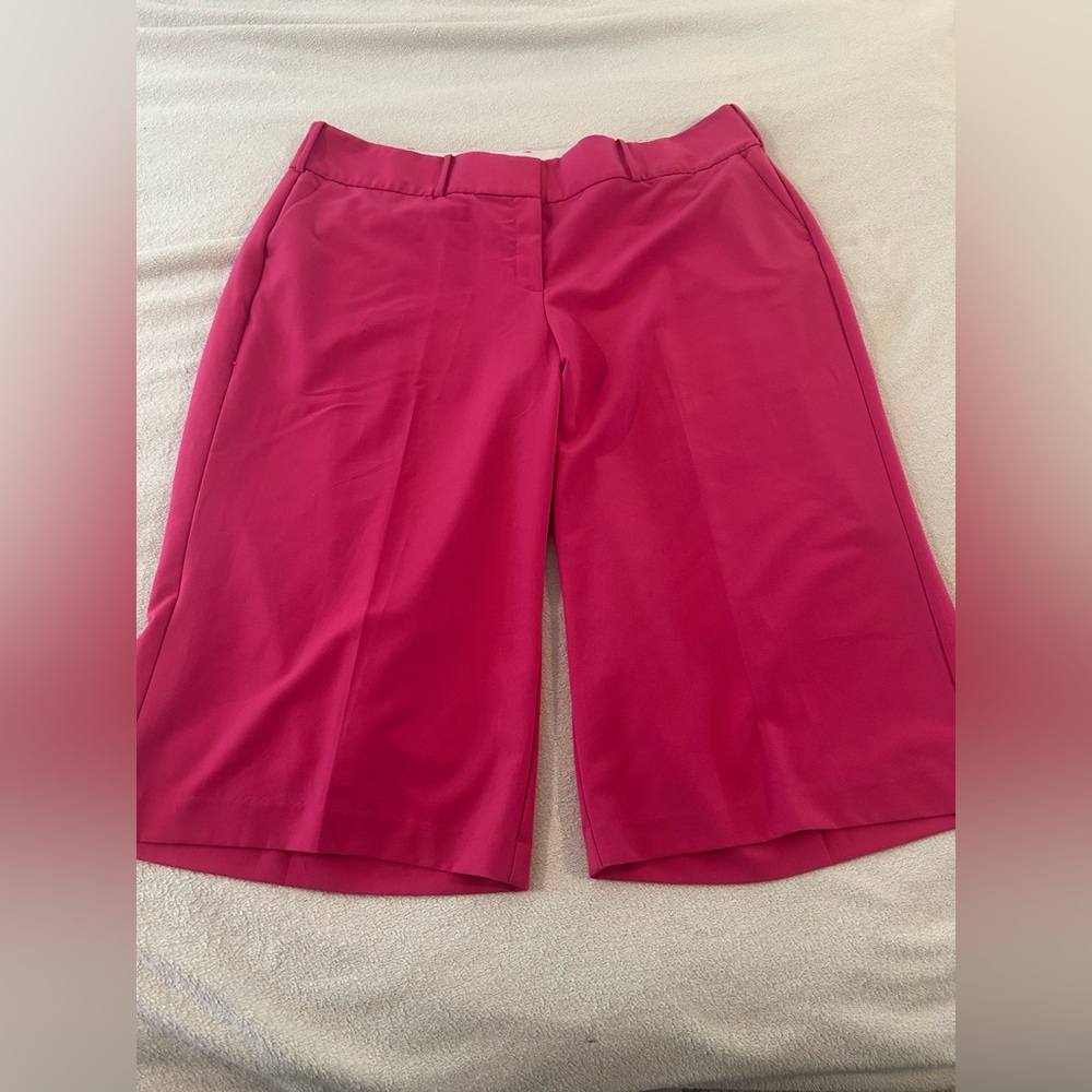 Lane Bryant Pink Wide Leg Crop Pants Size 26 High Rise 22” Inseam
